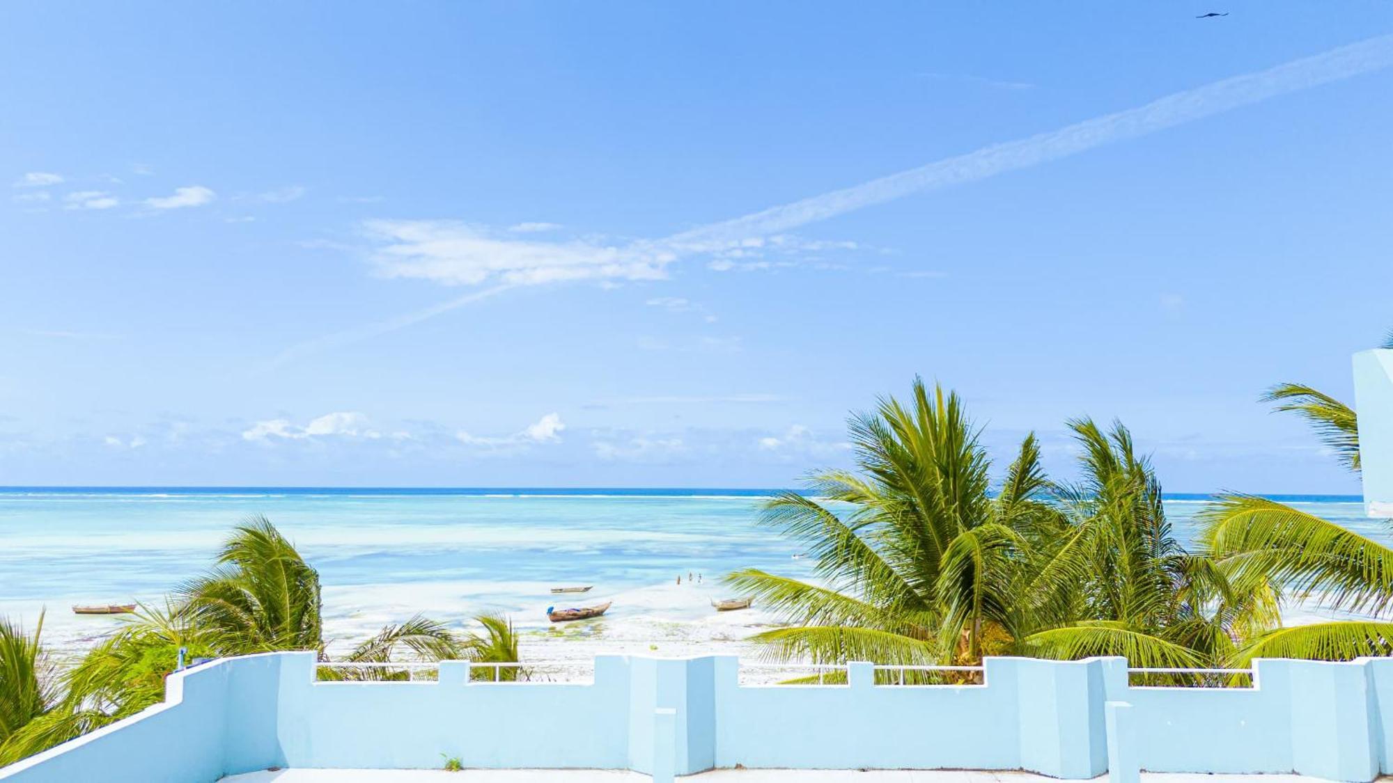 Hotel Sands *
